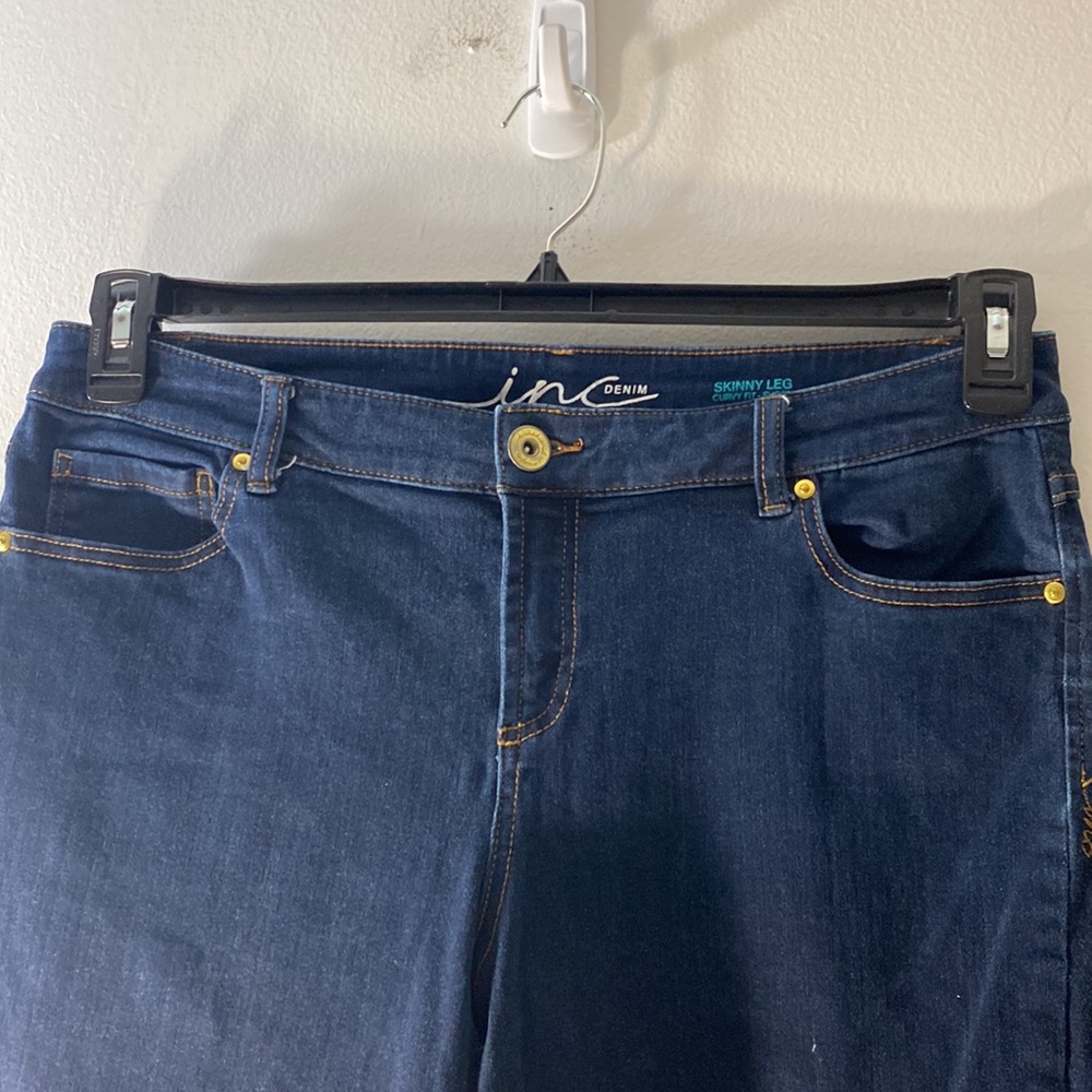 INC Denim | Skinny Leg Curvy Fit Short Style - Picture 3 of 12
